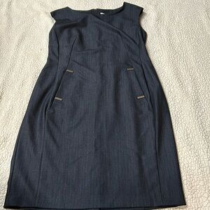 Calvin Klein / Women’s Dress / Size: 10